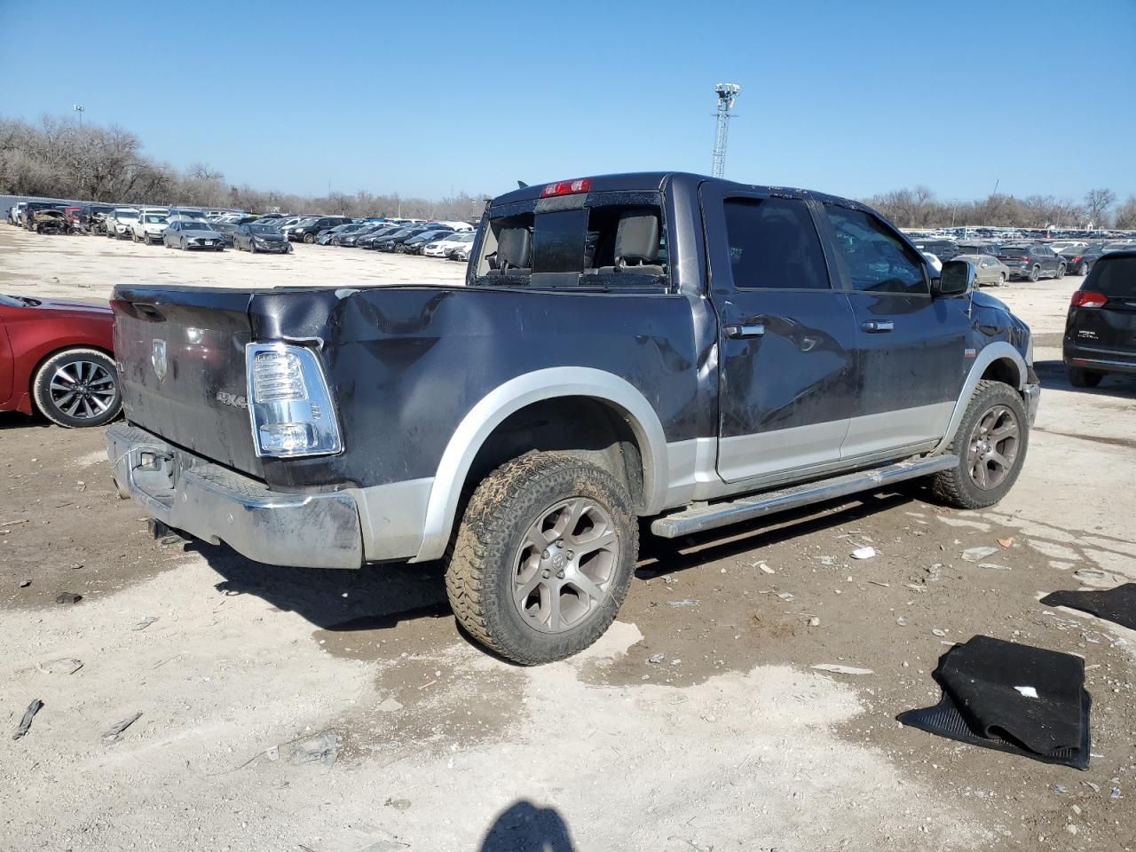 2014 RAM 1500 LARAM - Image 3
