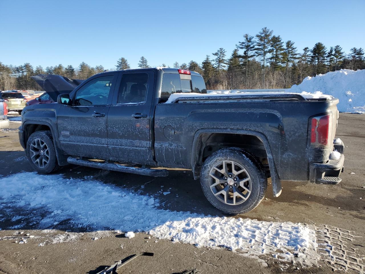 2017 GMC SIERRA K15 - Фото 2