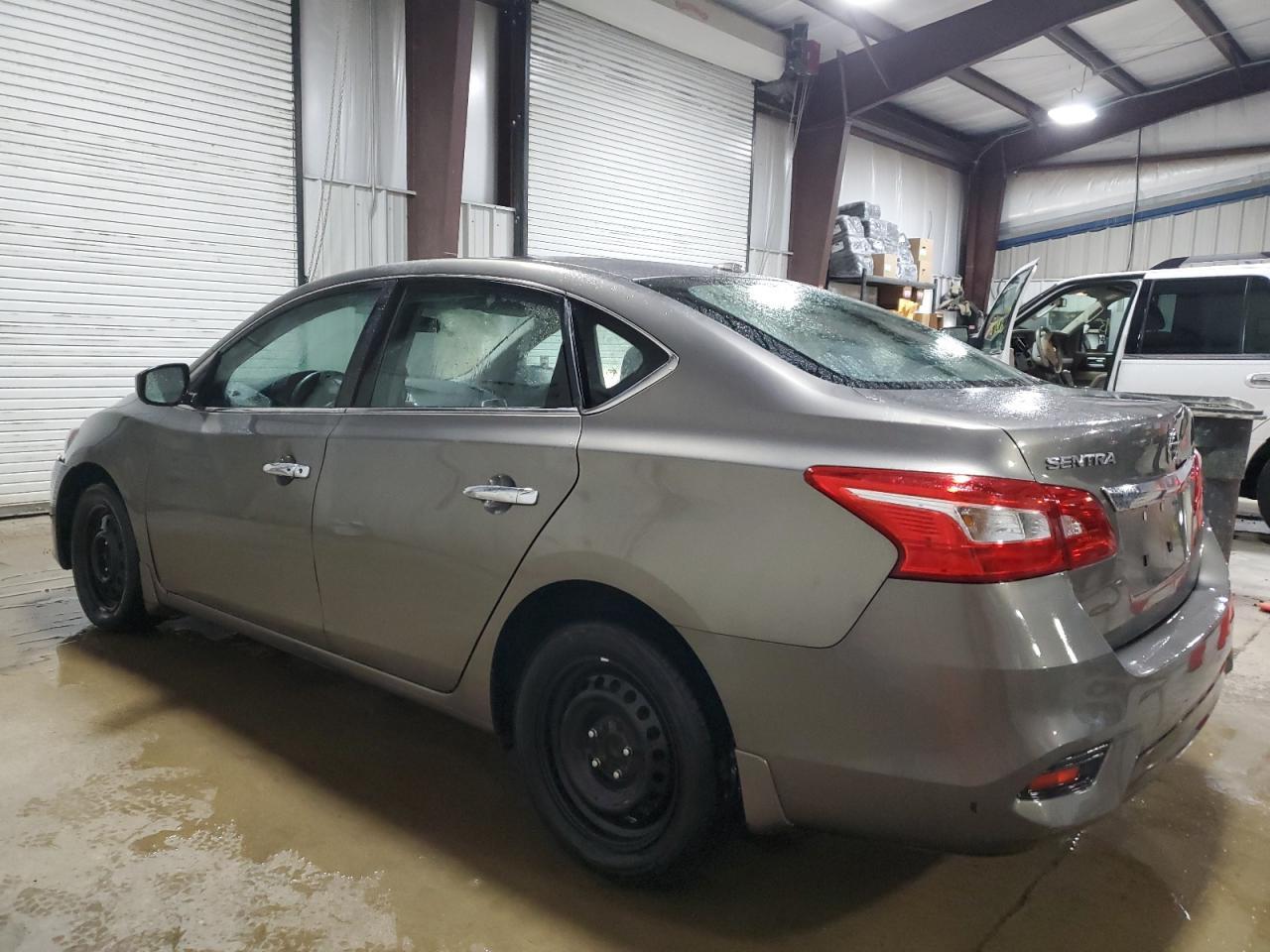 2017 NISSAN SENTRA S - Фото 2