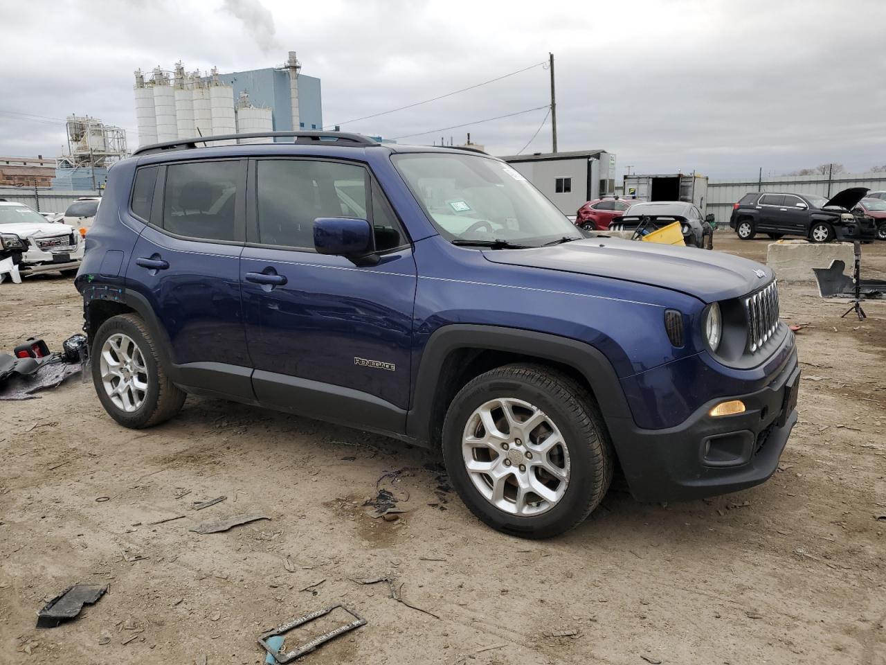 2016 JEEP RENEGADE L - Image 4
