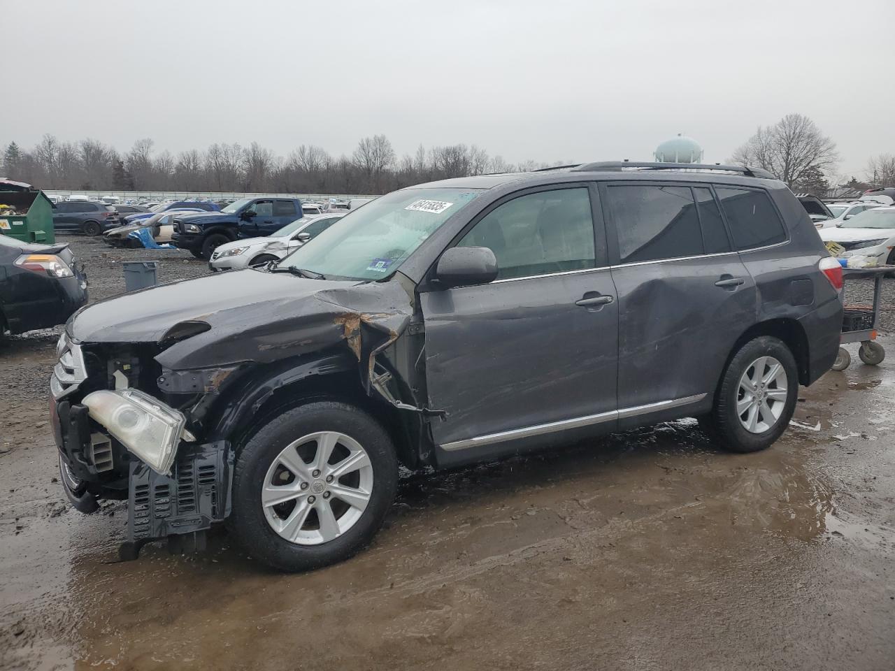 2011 TOYOTA HIGHLANDER