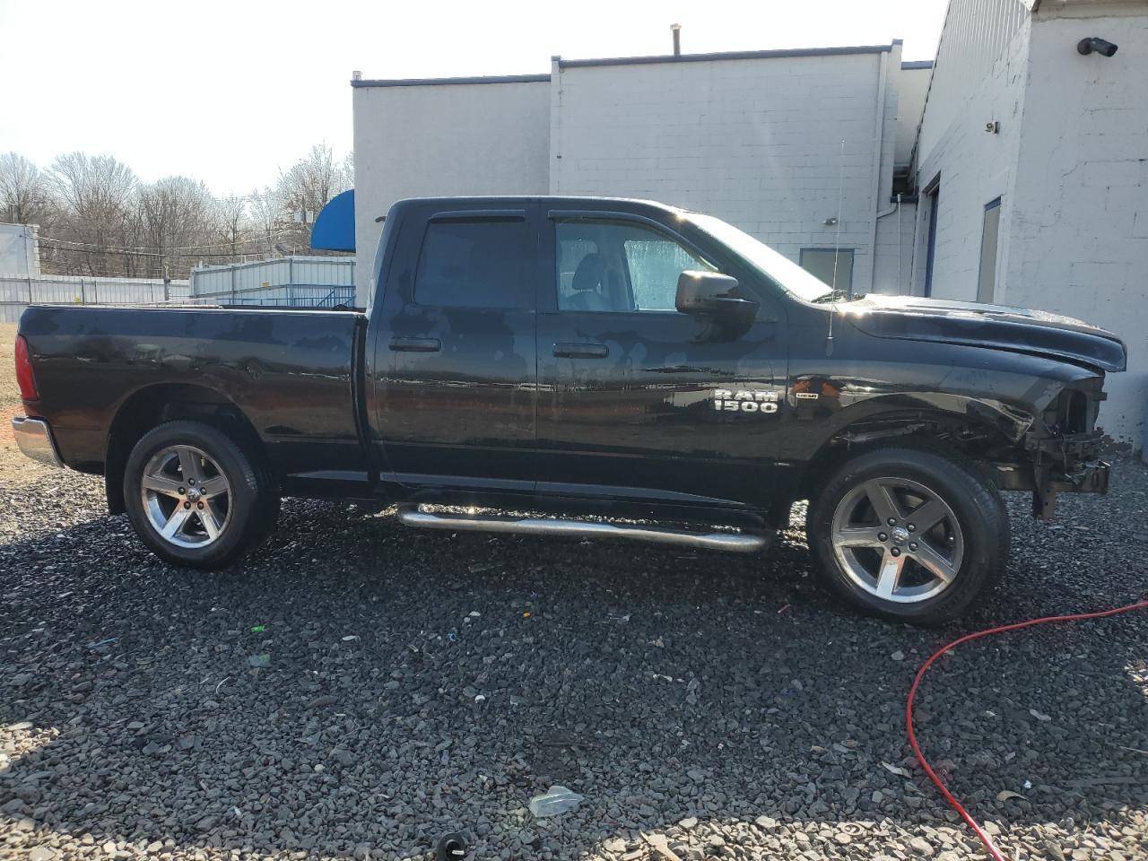 2014 RAM 1500 ST - Image 4