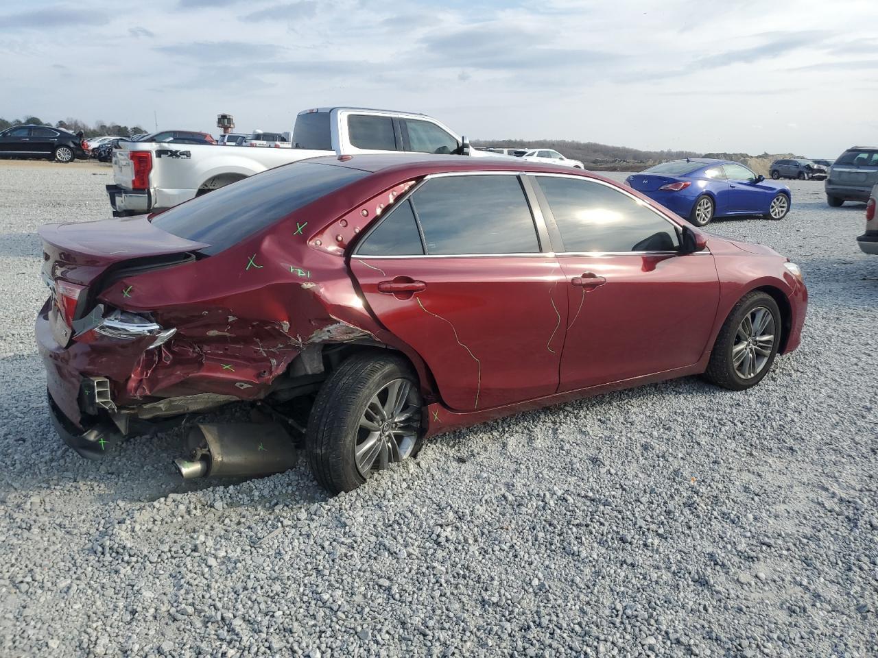 2016 TOYOTA CAMRY LE - Image 3
