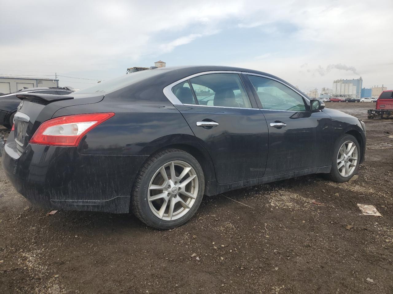 2011 NISSAN MAXIMA S - Фото 3