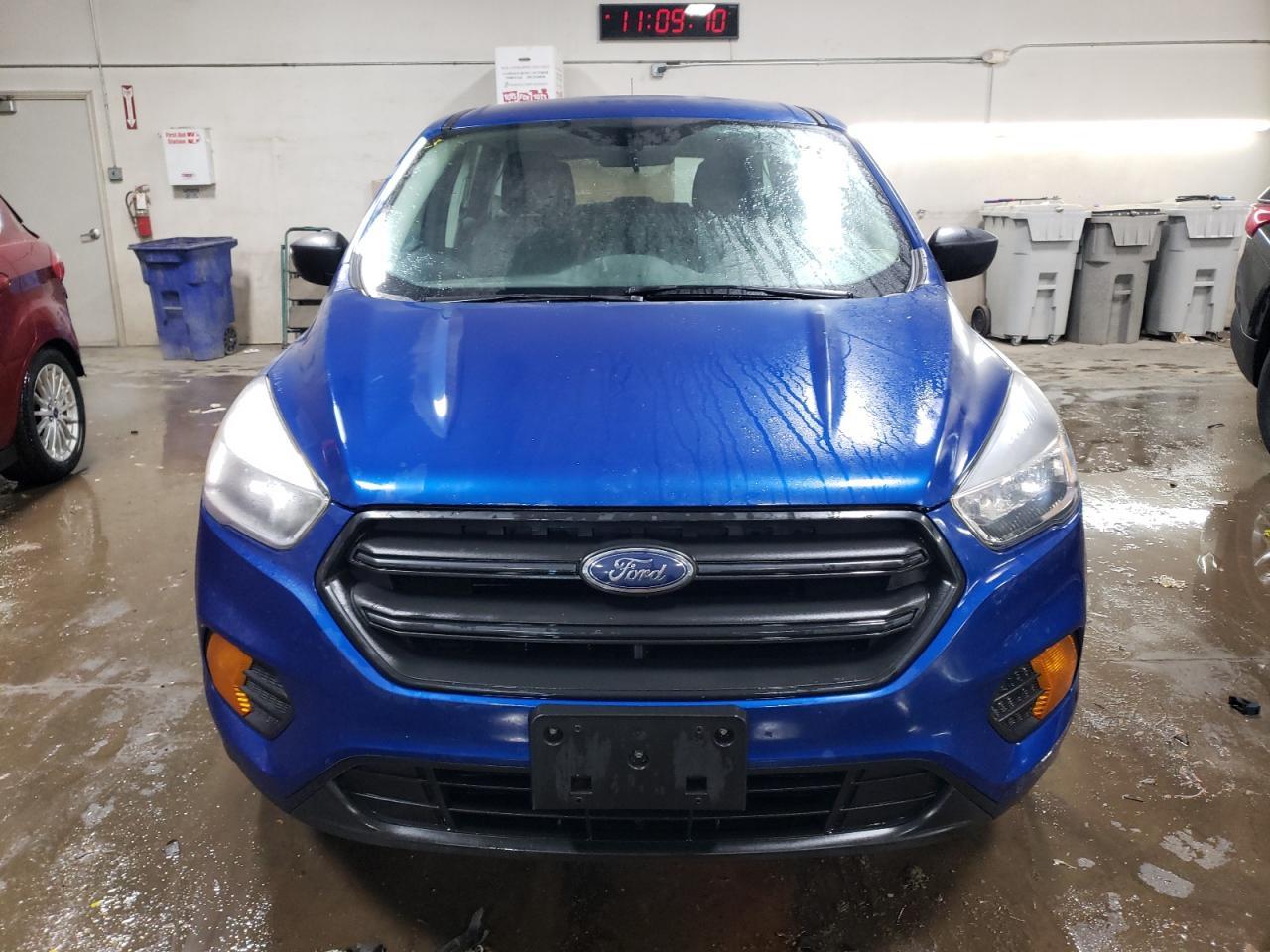 2017 FORD ESCAPE S - Image 5