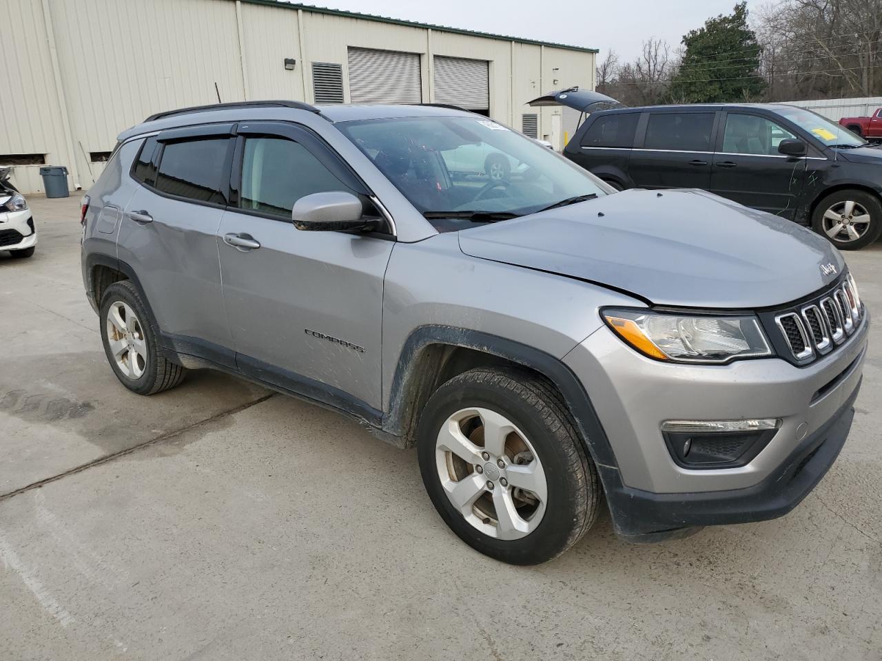 2018 JEEP COMPASS LA - Image 4