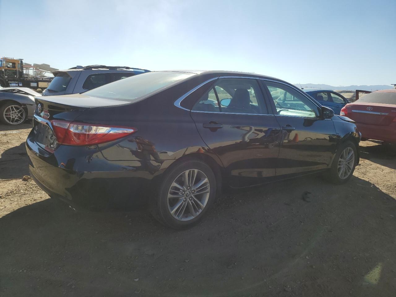 2016 TOYOTA CAMRY LE - Image 3
