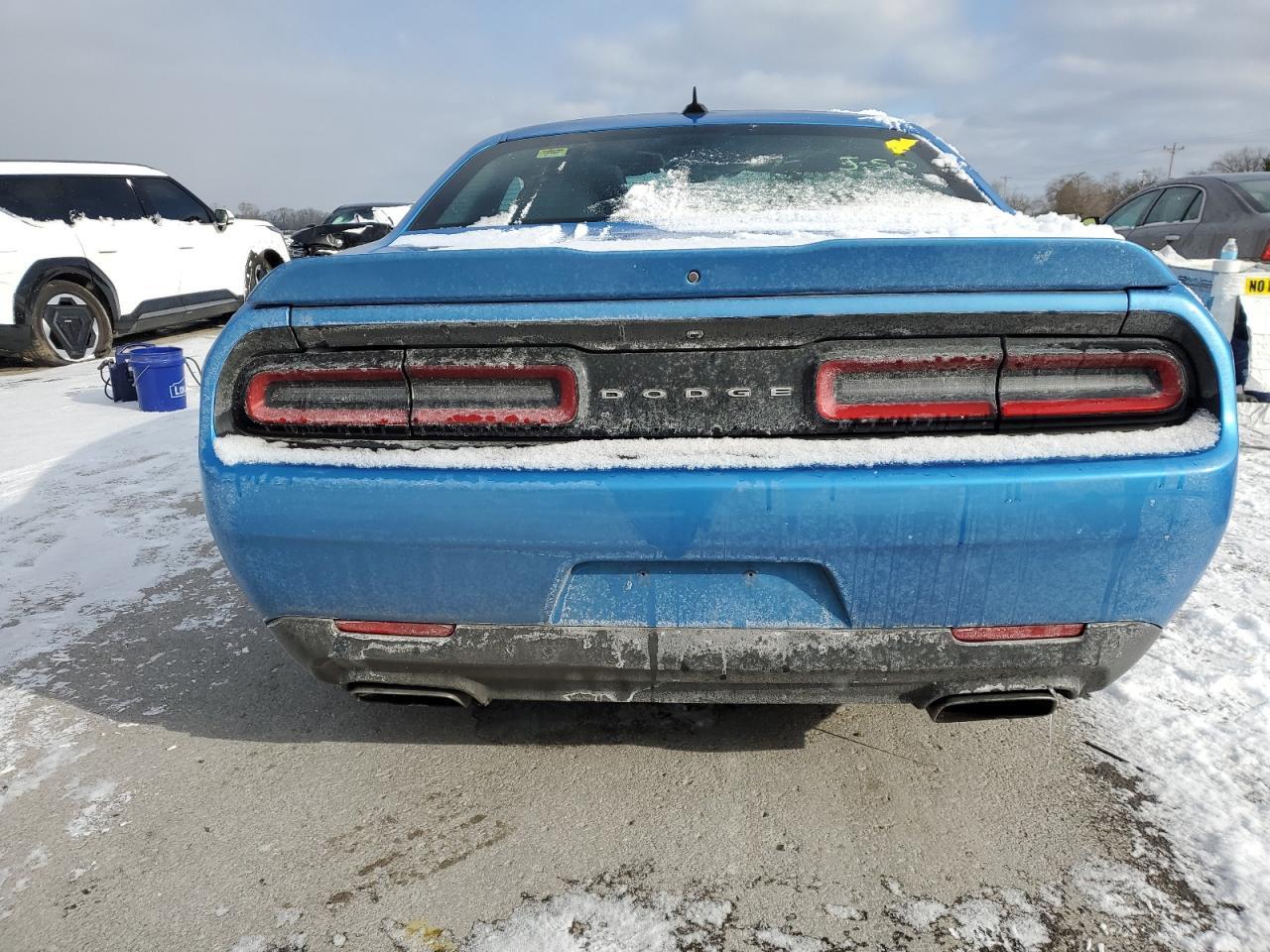 2015 DODGE CHALLENGER - Фото 6