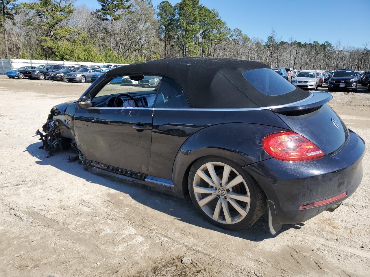 2014 VOLKSWAGEN BEETLE - Фото 2