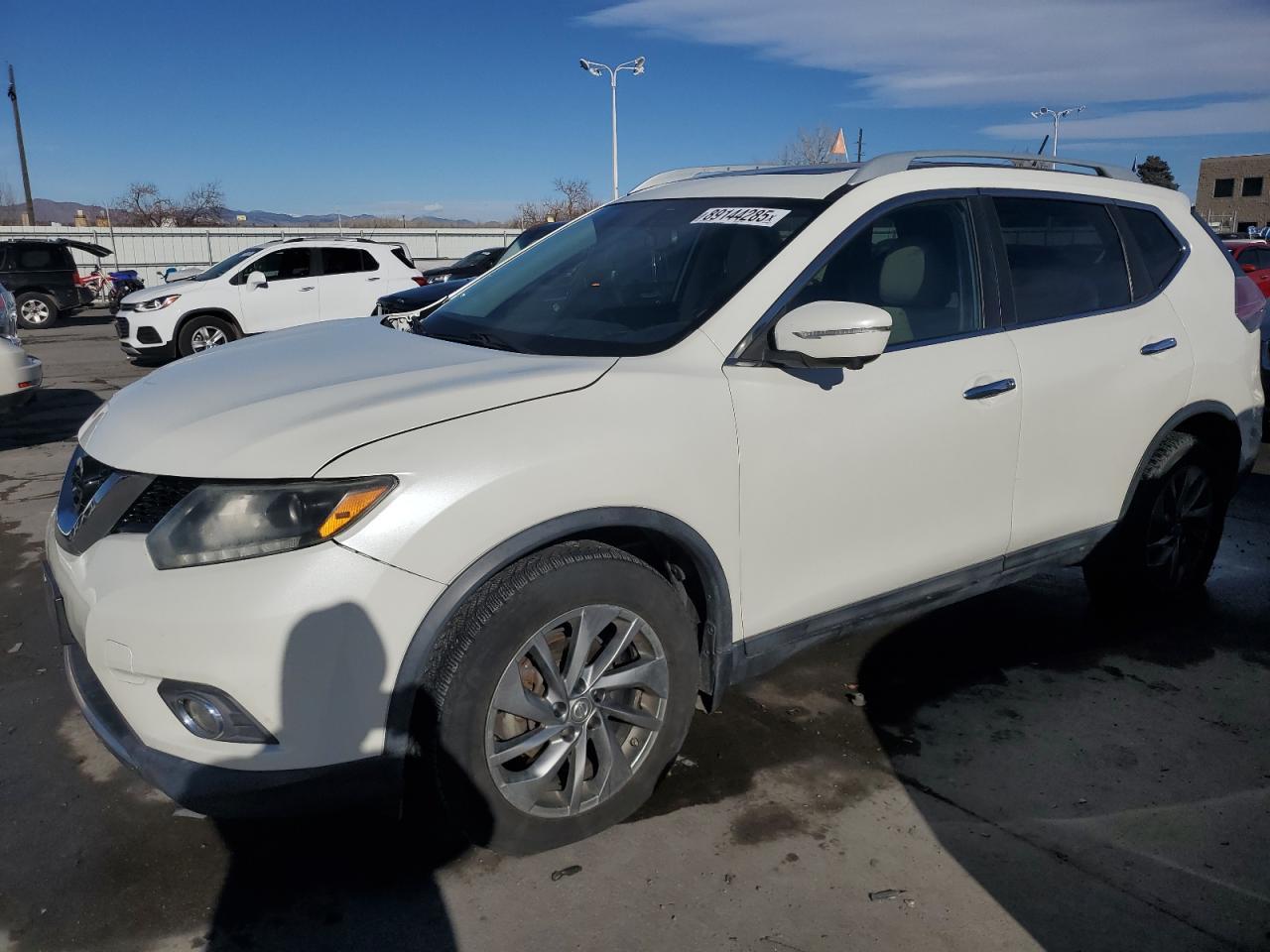 2015 NISSAN ROGUE S