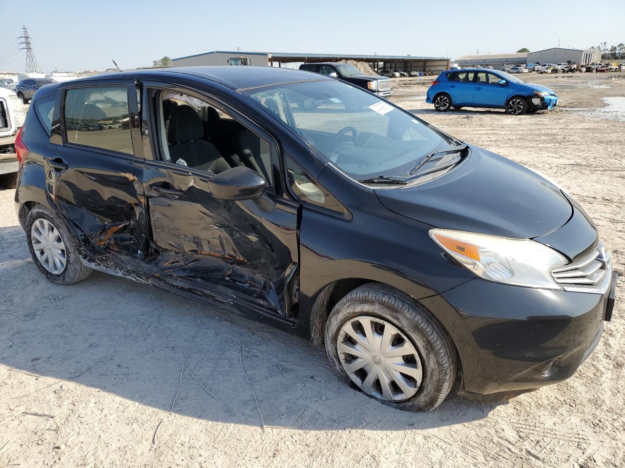 2015 NISSAN VERSA NOTE - Фото 4