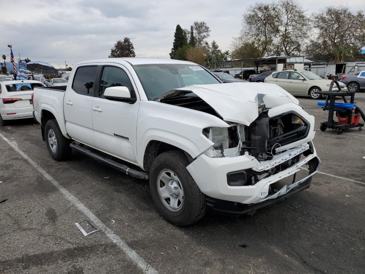 2018 TOYOTA TACOMA DOU - Image 4