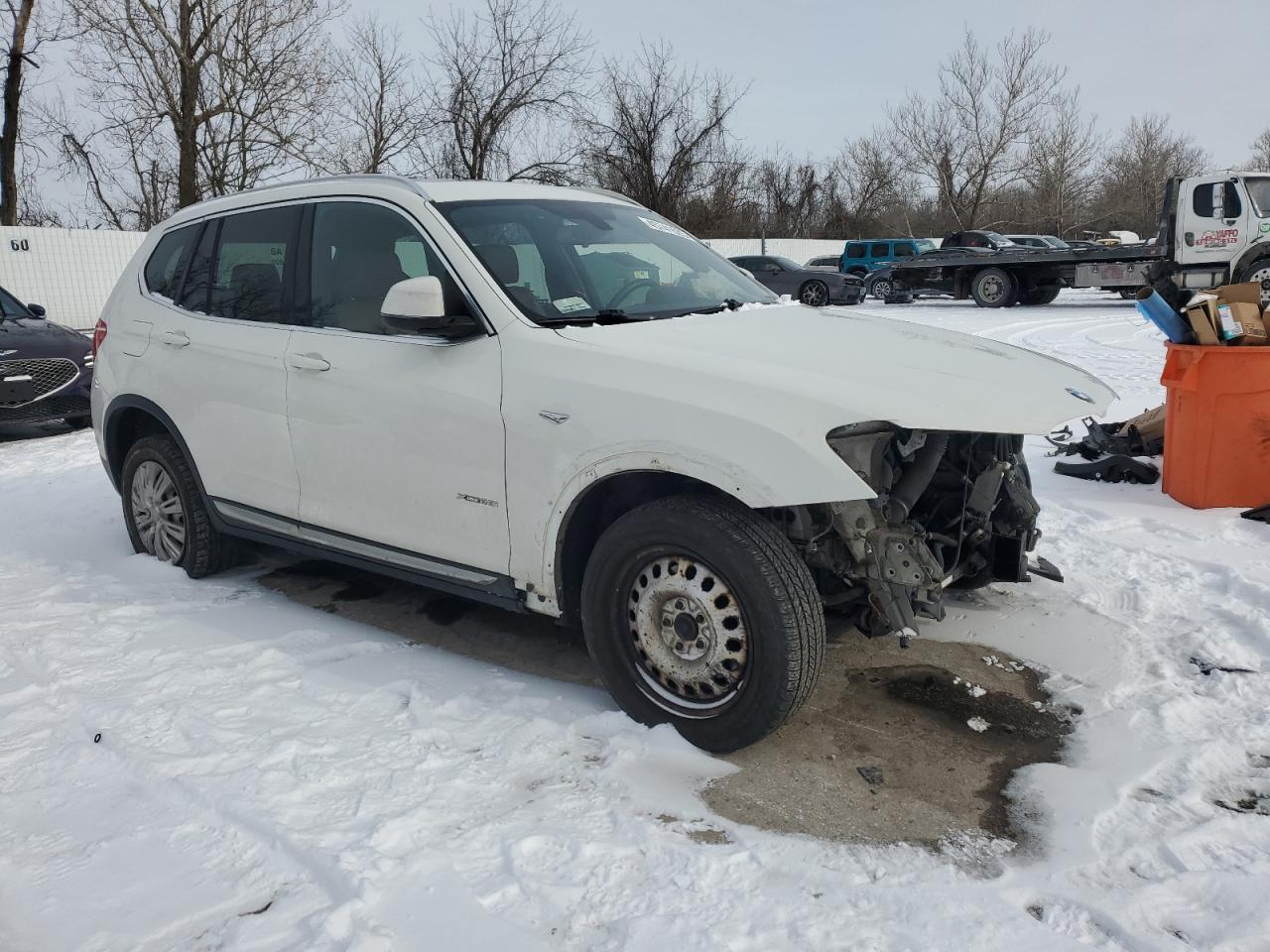 2016 BMW X3 XDRIVE2 - Image 4