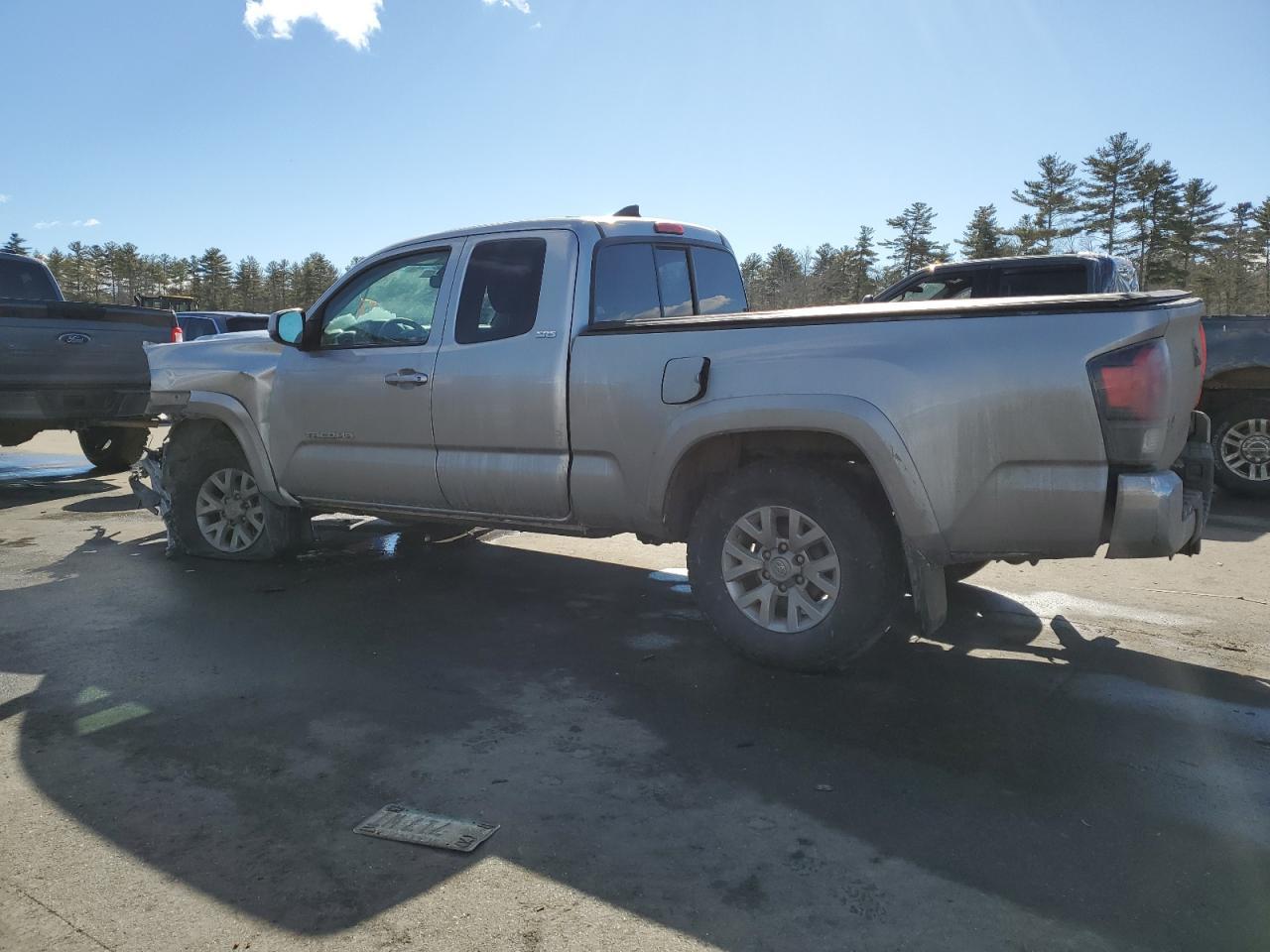 2018 TOYOTA TACOMA ACC - Фото 2