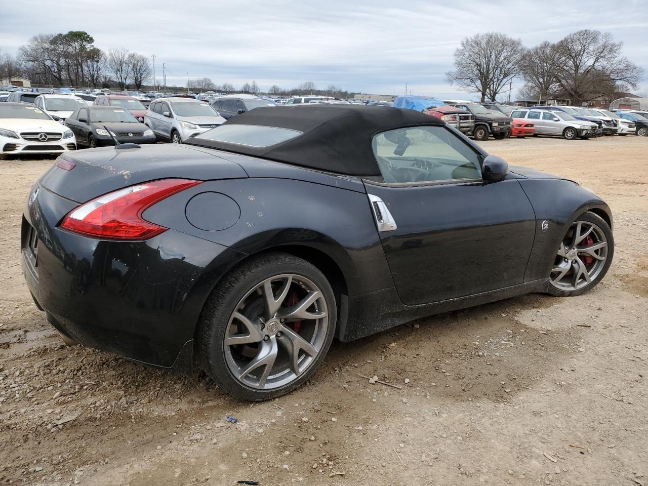 2016 NISSAN 370Z BASE - Image 3