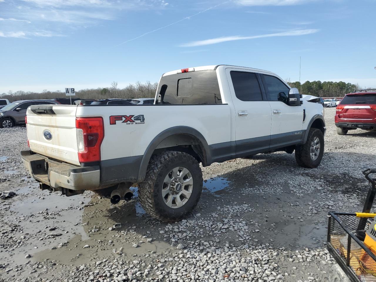 2017 FORD F250 SUPER - Image 3