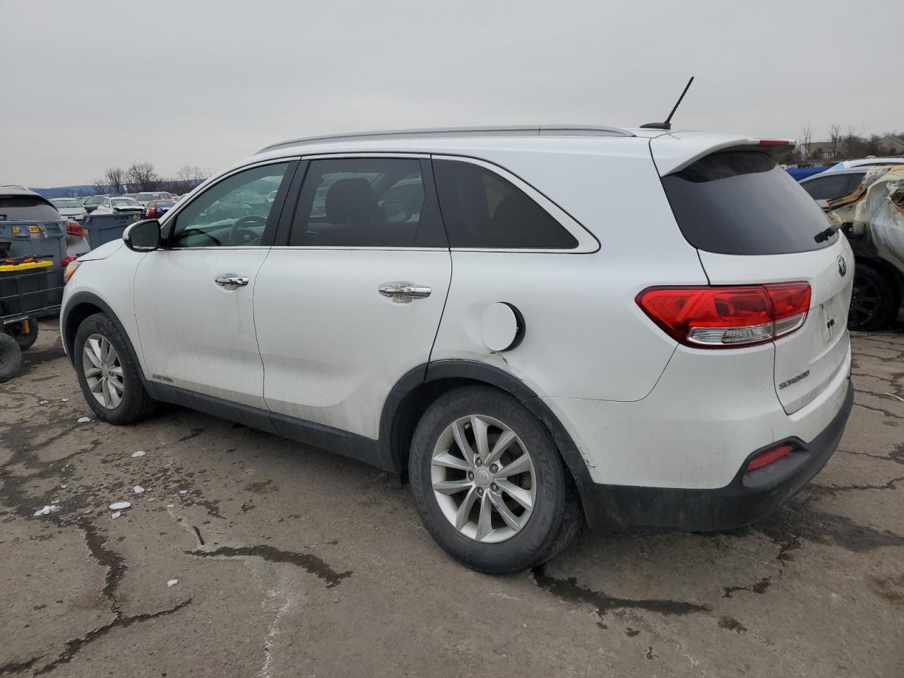 2017 KIA SORENTO LX - Фото 2
