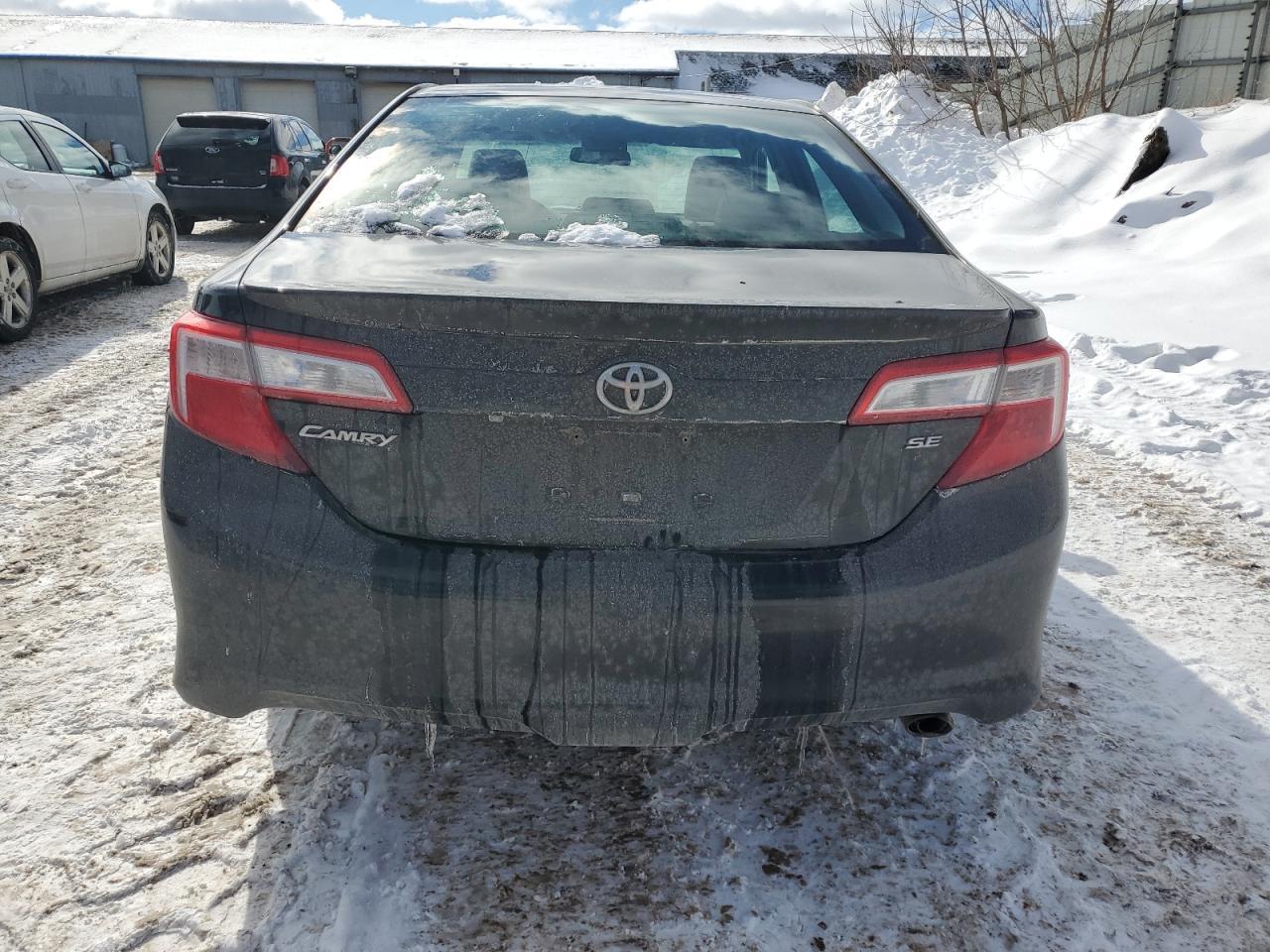 2014 TOYOTA CAMRY L - Фото 6