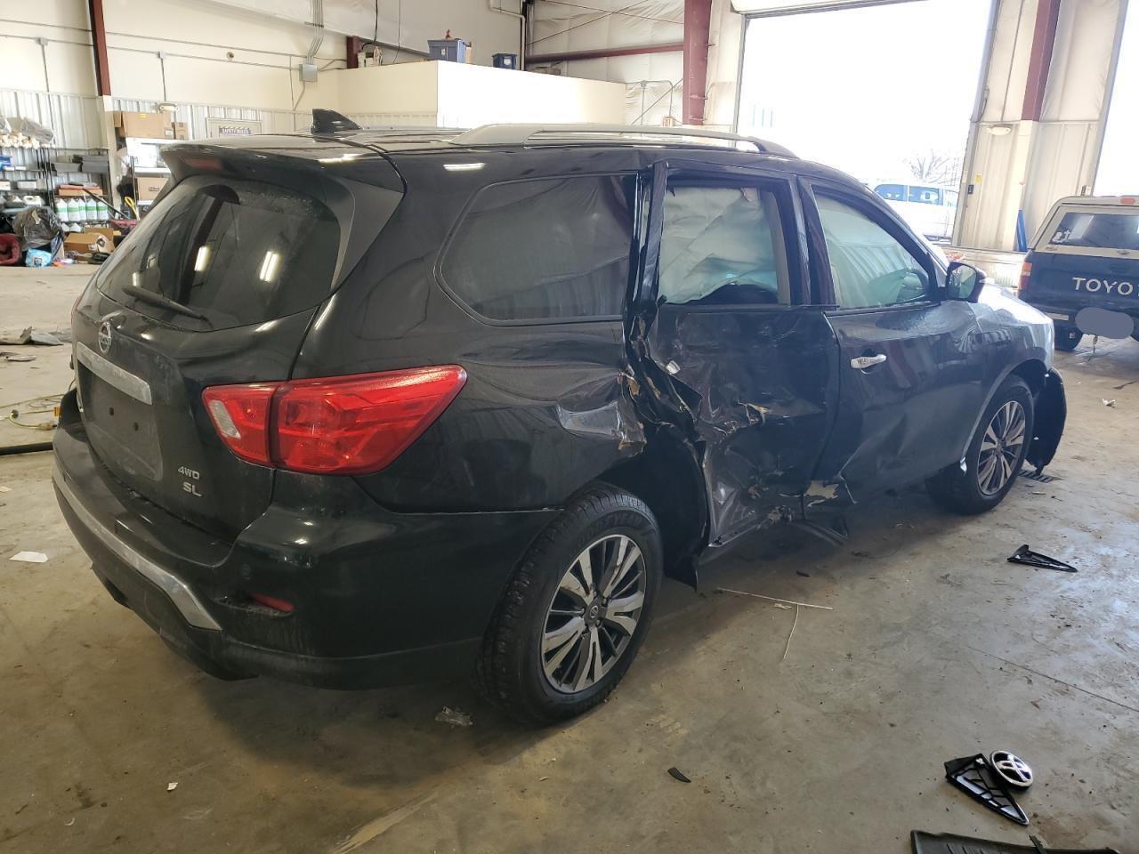 2019 NISSAN PATHFINDER - Image 3