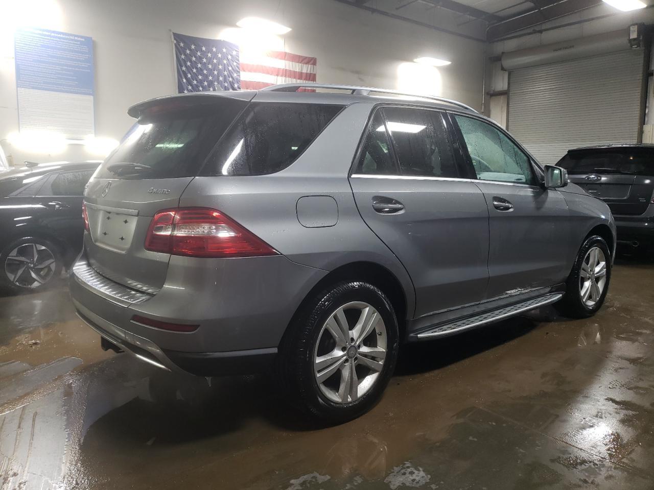 2015 MERCEDES-BENZ ML 350 4MA - Image 3