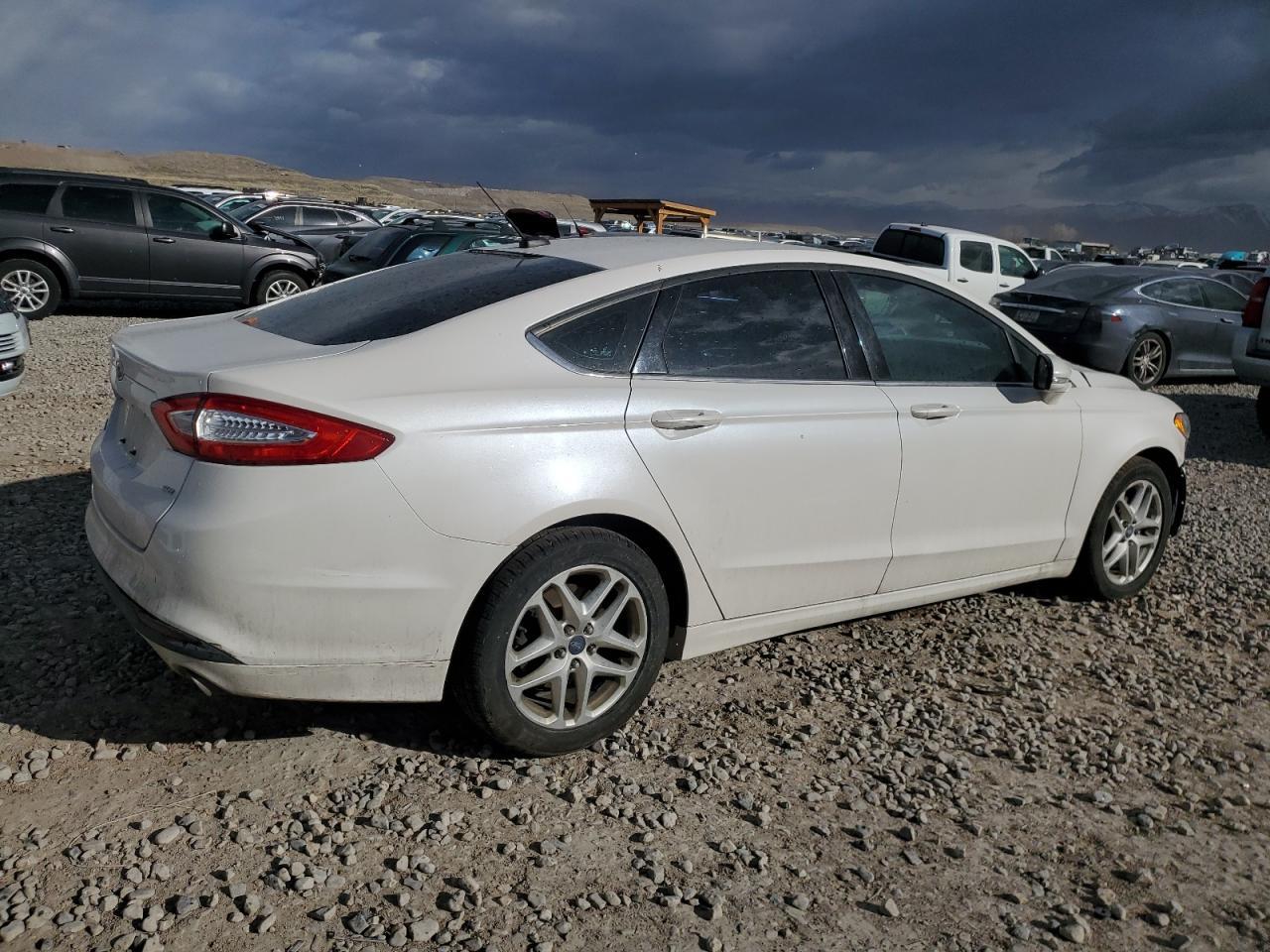 2013 FORD FUSION SE - Фото 3