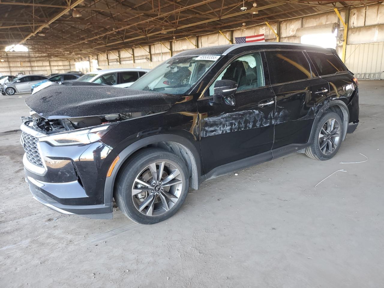 2022 INFINITI QX60 LUXE