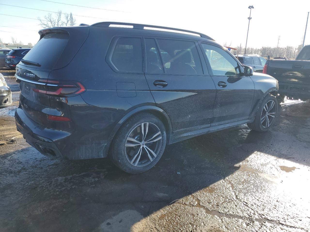 2023 BMW X7 M60I - Image 3