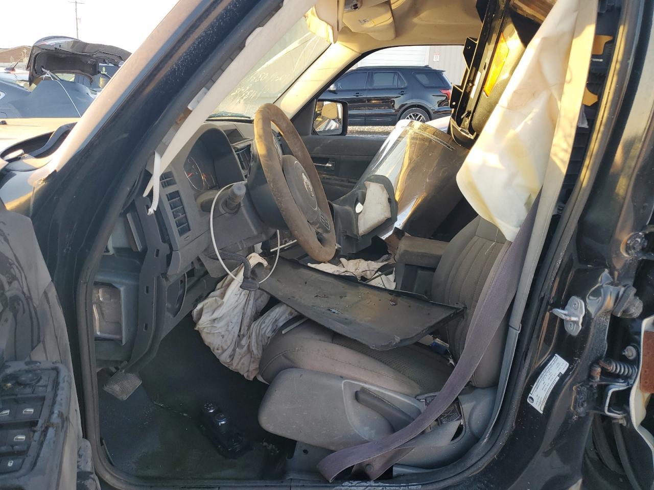 2012 JEEP LIBERTY SP - Image 7