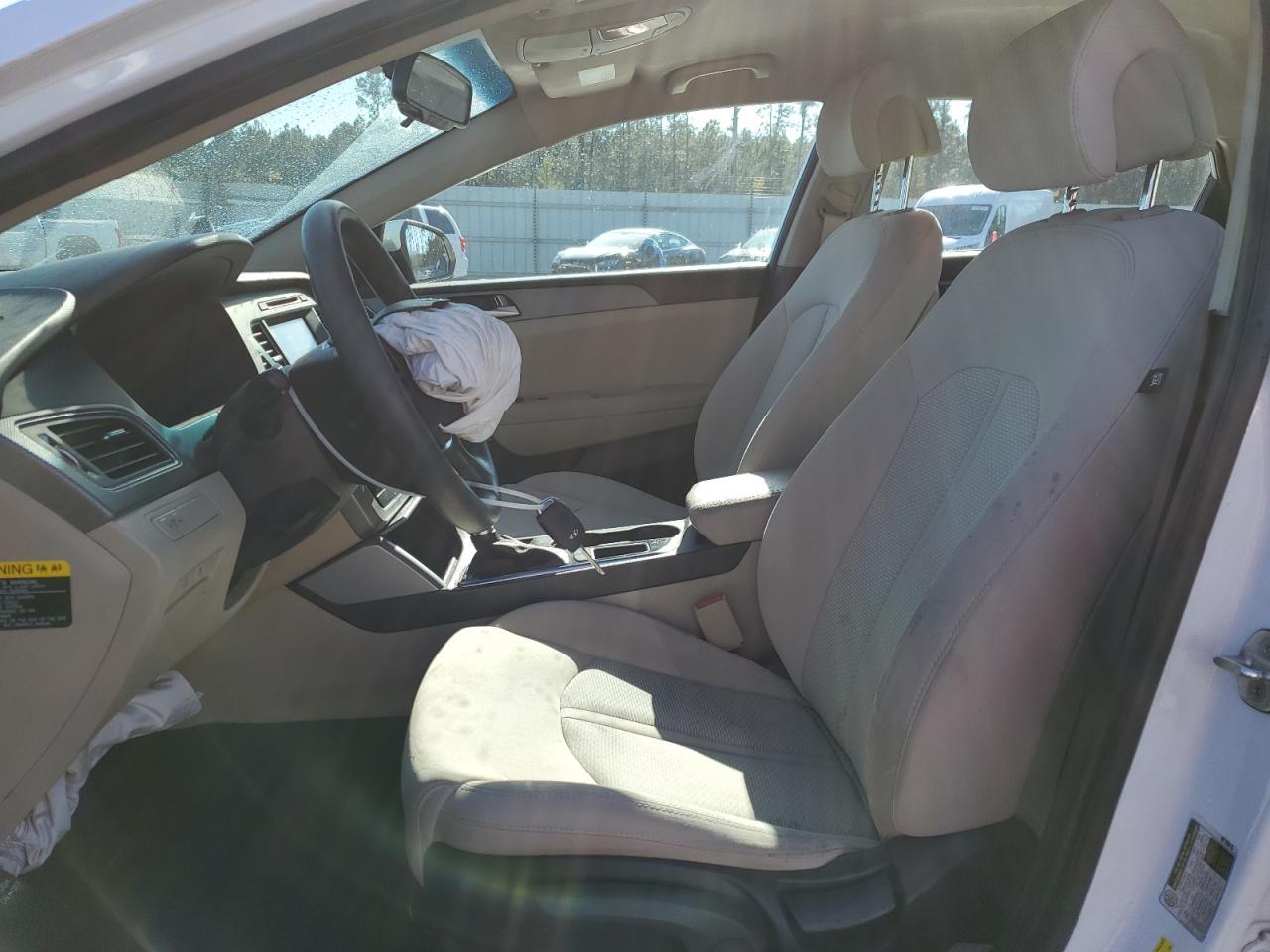 2017 HYUNDAI SONATA SE - Фото 7