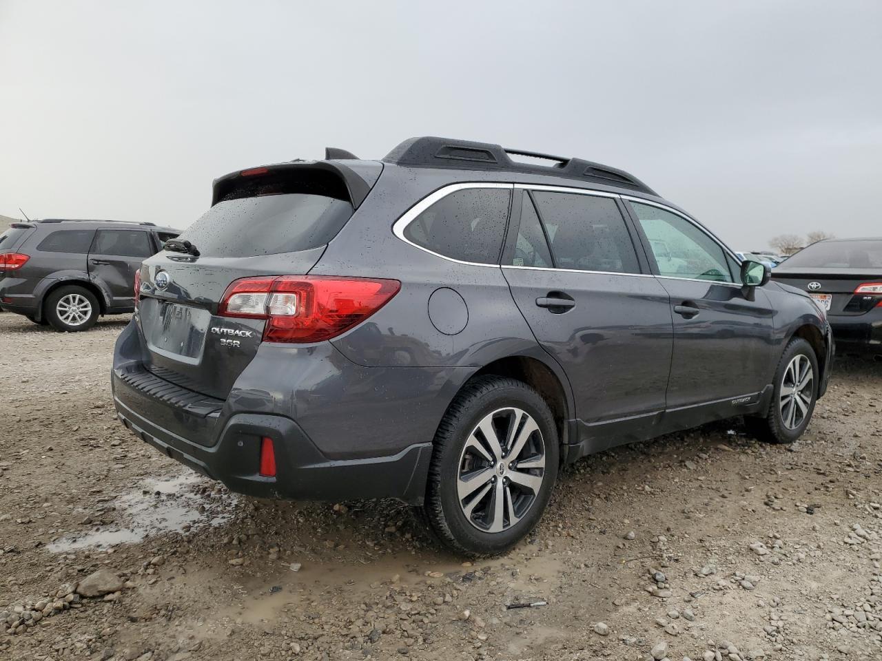 2018 SUBARU OUTBACK 3. - Фото 3