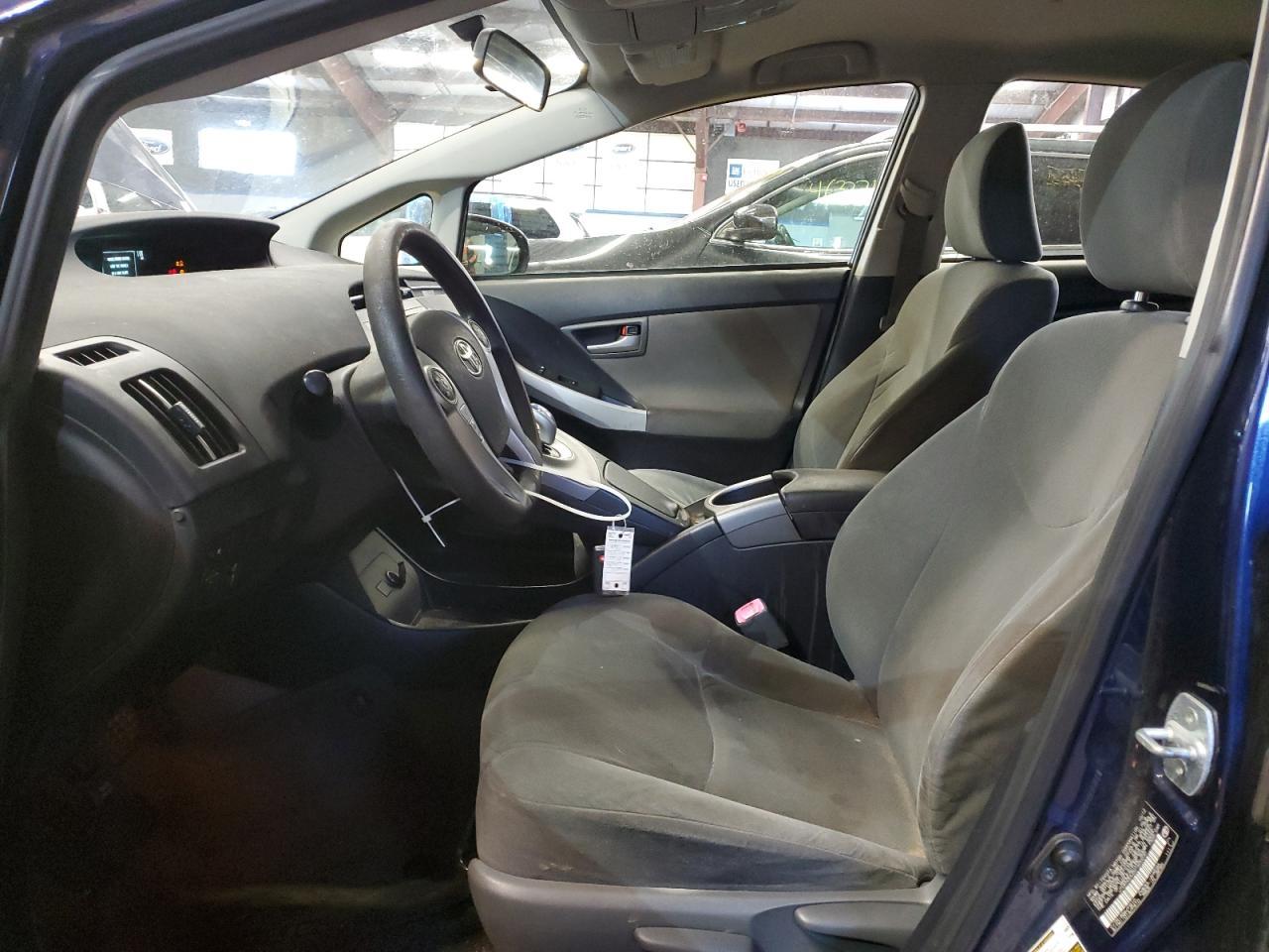 2013 TOYOTA PRIUS - Image 7