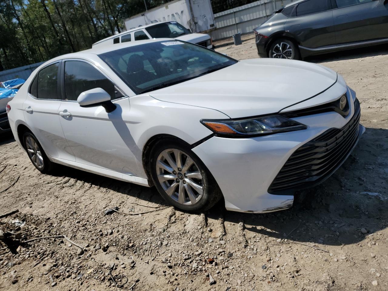 2018 TOYOTA CAMRY L - Image 4