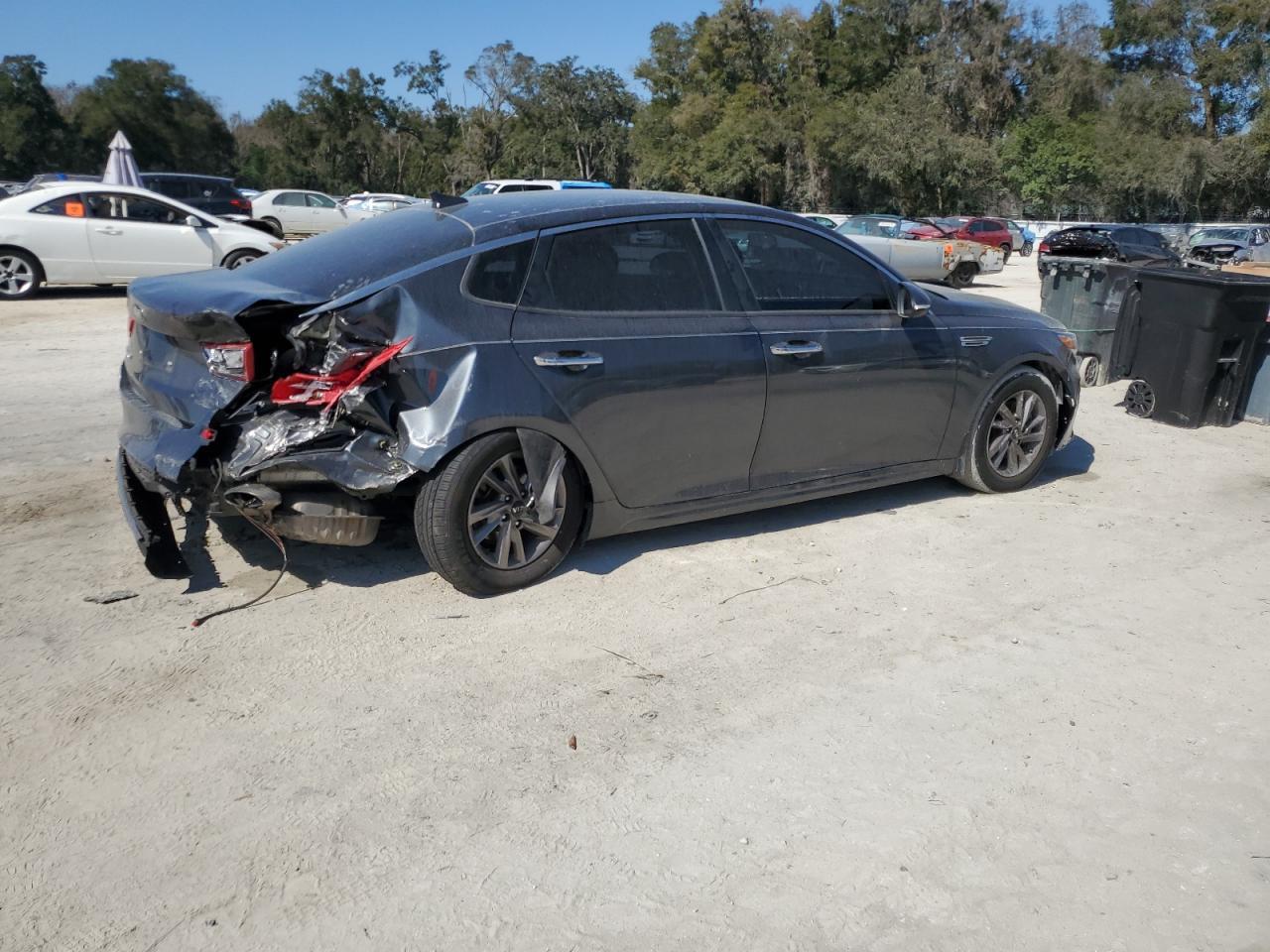 2020 KIA OPTIMA LX - Фото 3