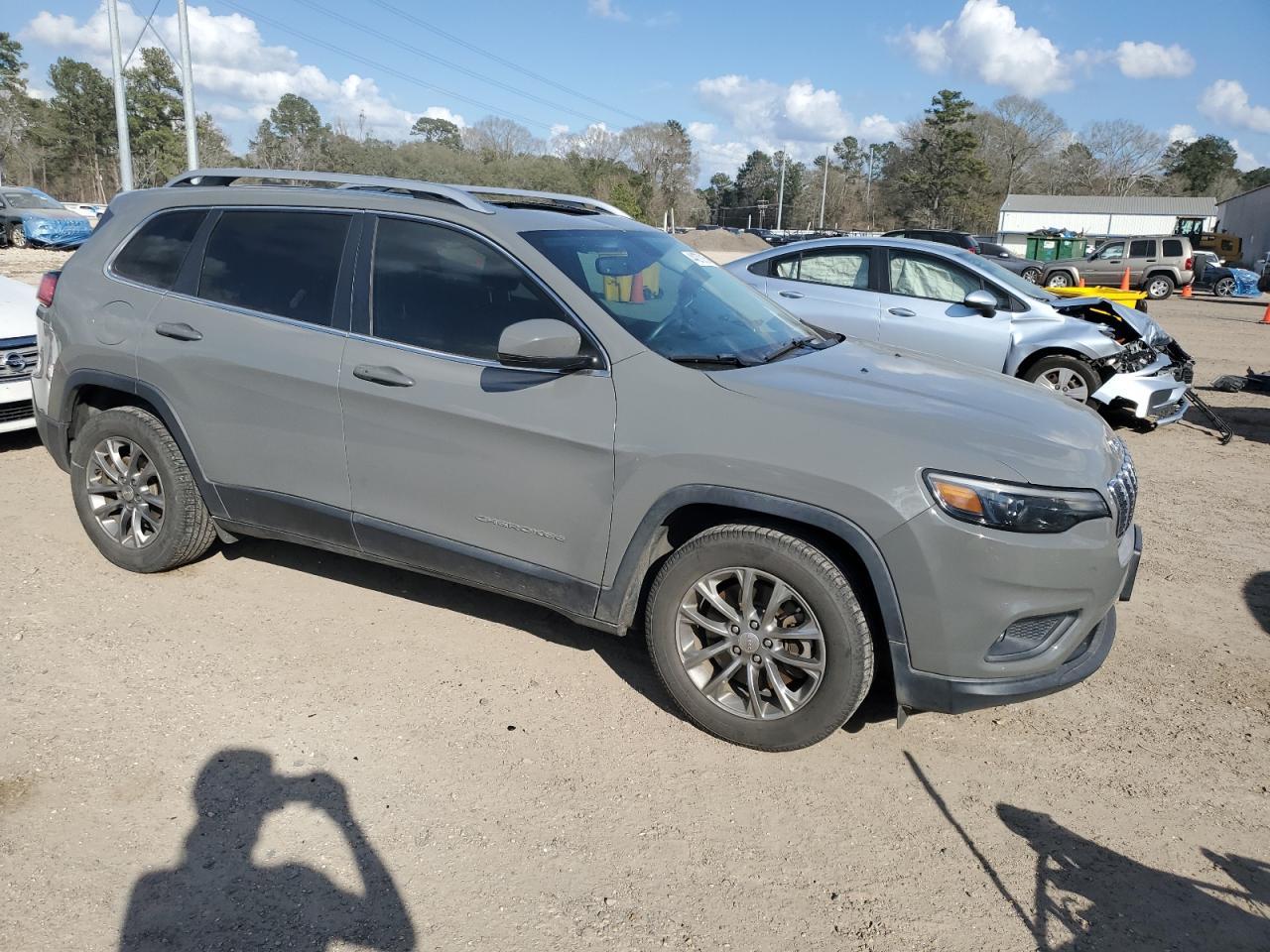 2019 JEEP CHEROKEE L - Image 4