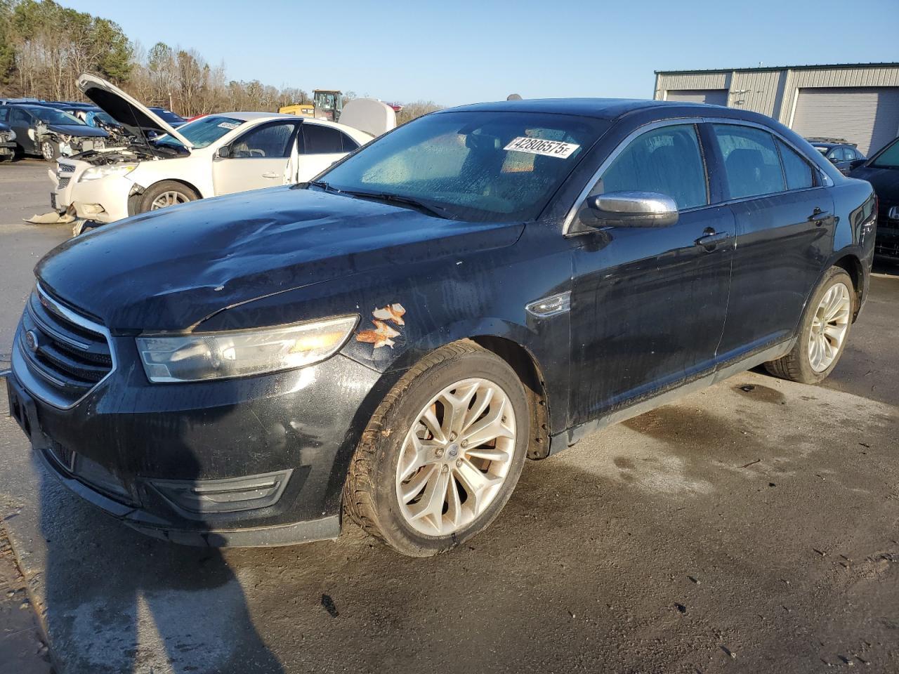 2013 FORD TAURUS LIM