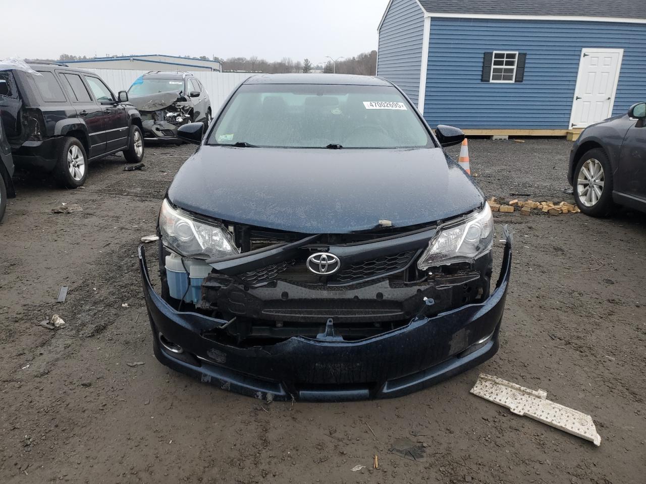 2014 TOYOTA CAMRY L - Image 5