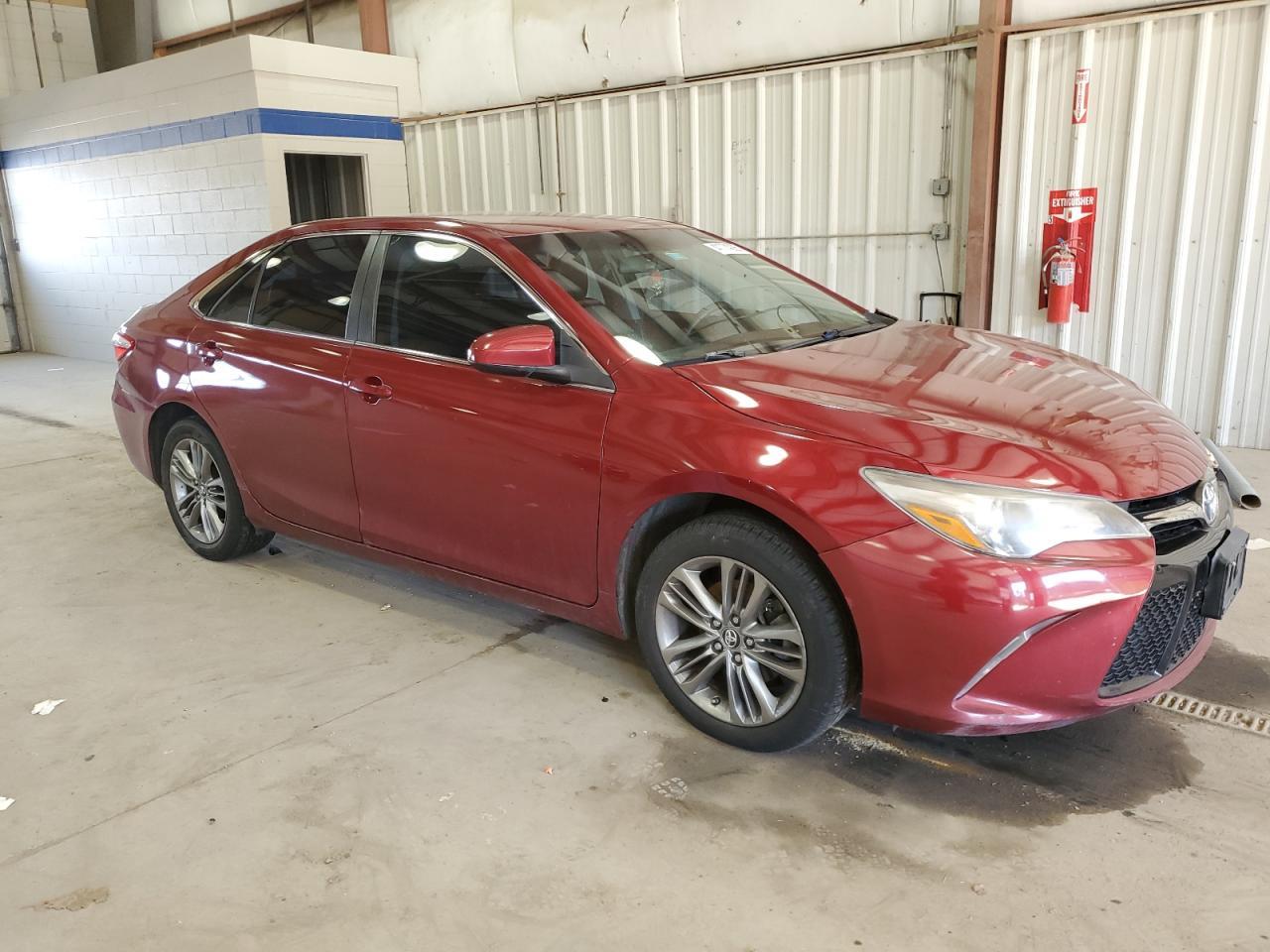 2017 TOYOTA CAMRY LE - Image 4