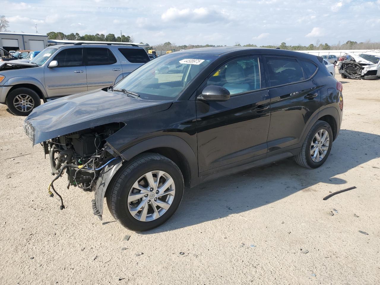 2019 HYUNDAI TUCSON SE