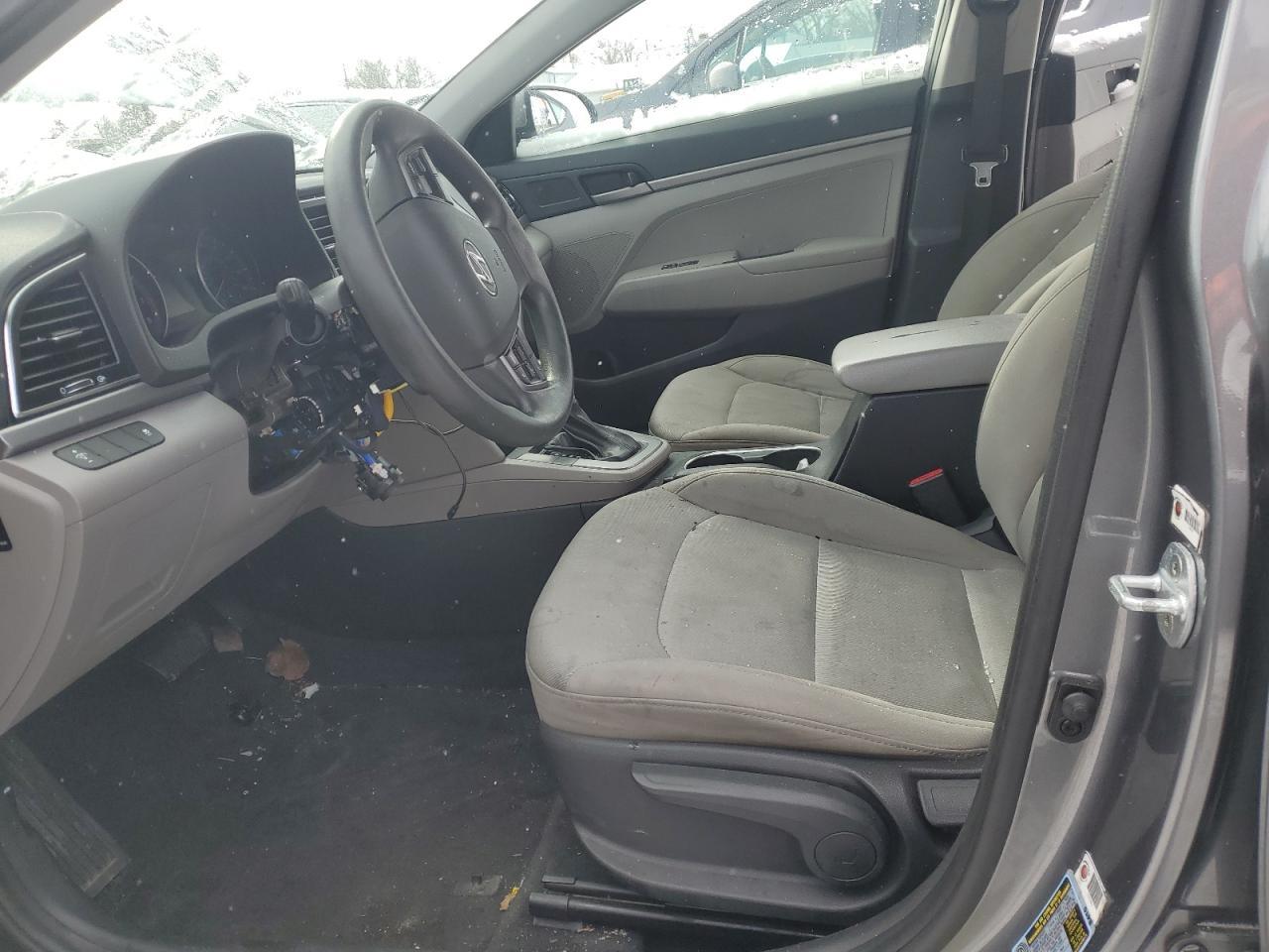 2018 HYUNDAI ELANTRA SE - Image 7