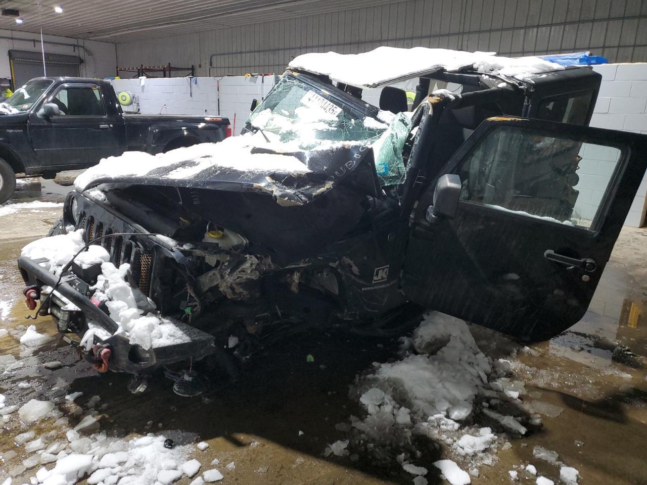 2012 JEEP WRANGLER R