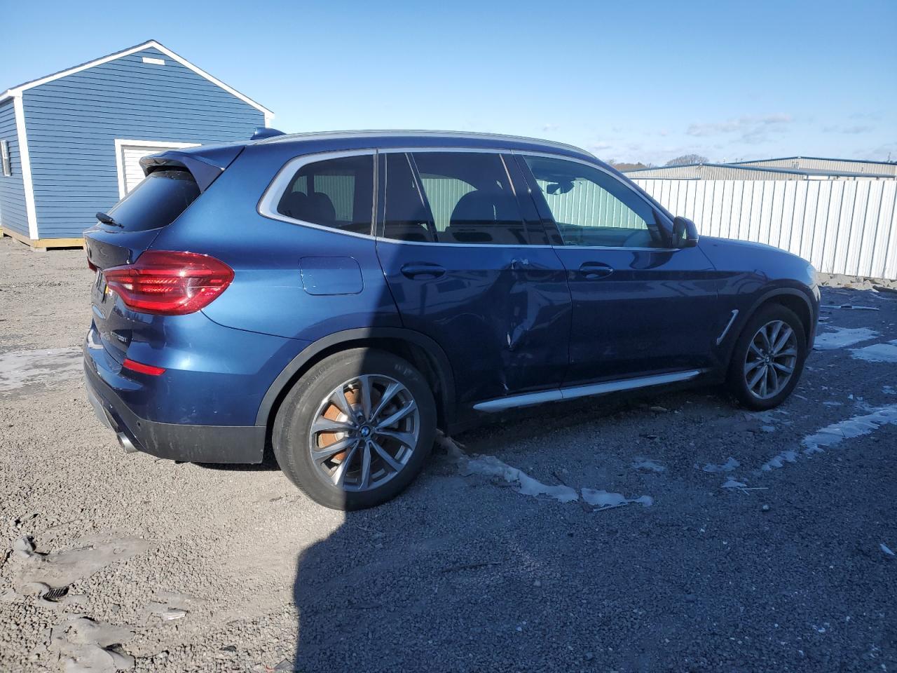 2019 BMW X3 XDRIVE3 - Image 3