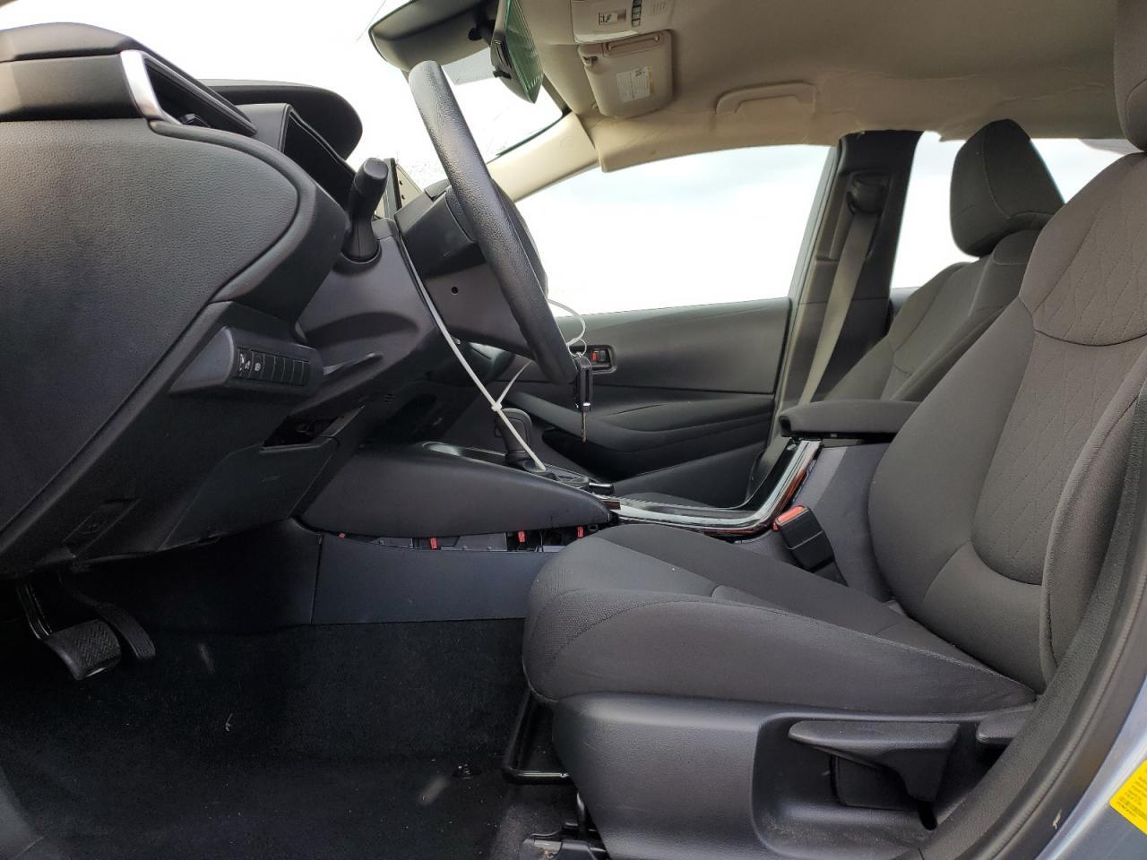 2022 TOYOTA COROLLA LE - Фото 7