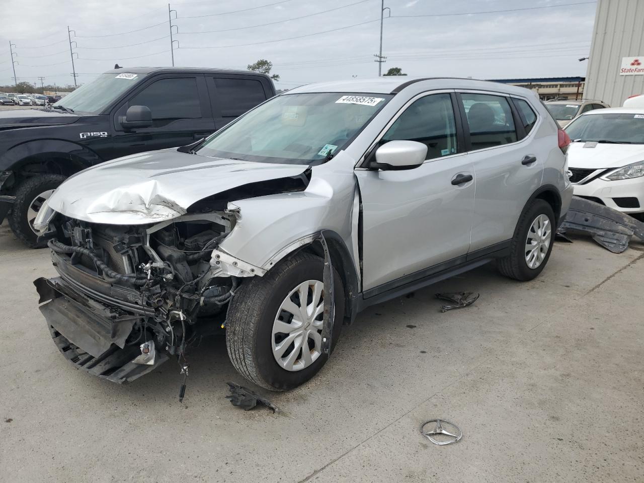 2018 NISSAN ROGUE S