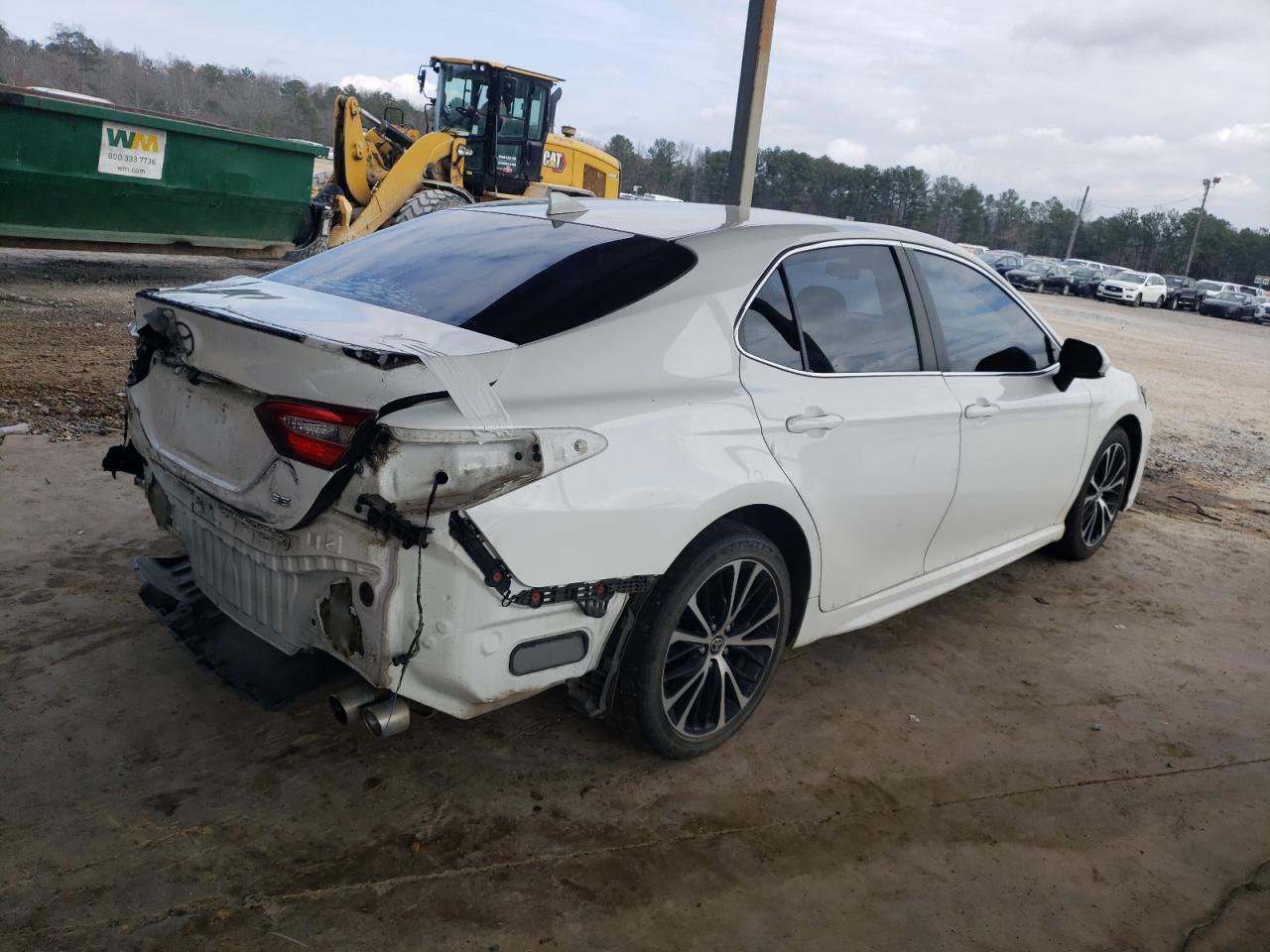 2020 TOYOTA CAMRY SE - Image 3