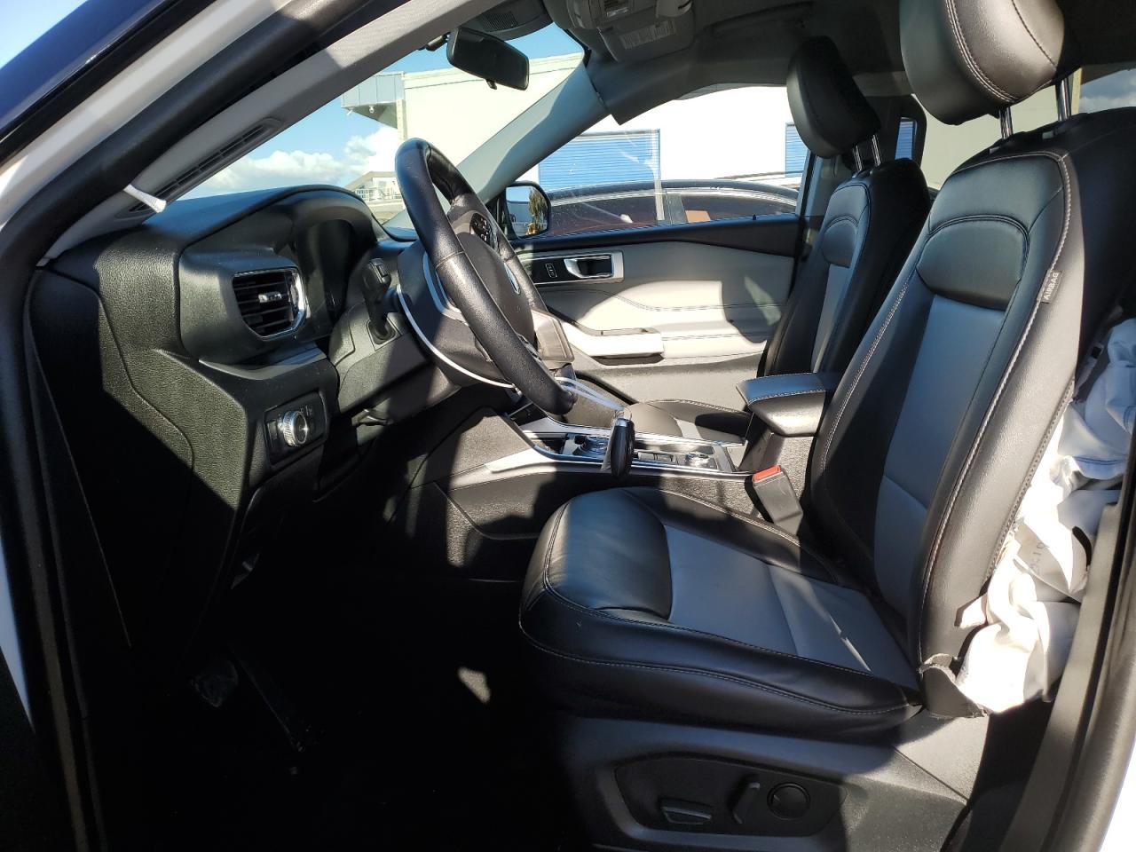 2022 FORD EXPLORER X - Фото 7