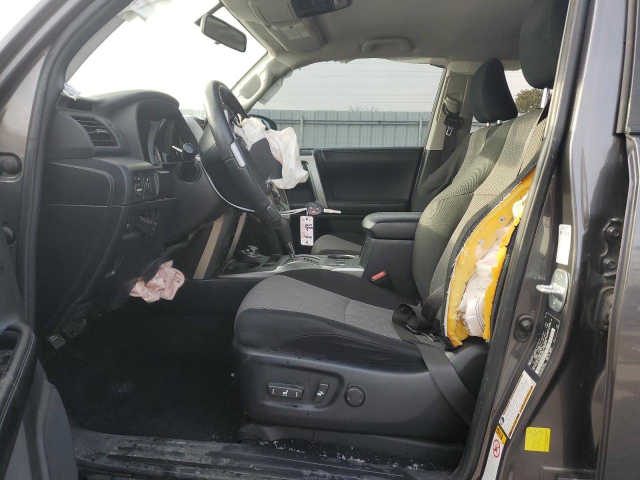2017 TOYOTA 4RUNNER SR - Image 7