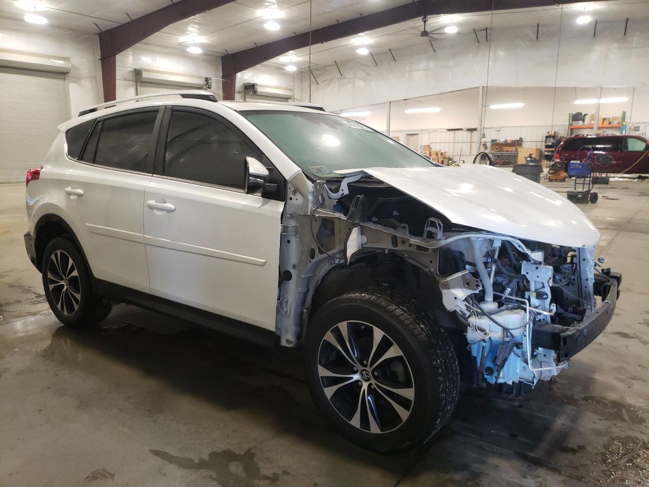 2015 TOYOTA RAV4 LIMIT - Фото 4