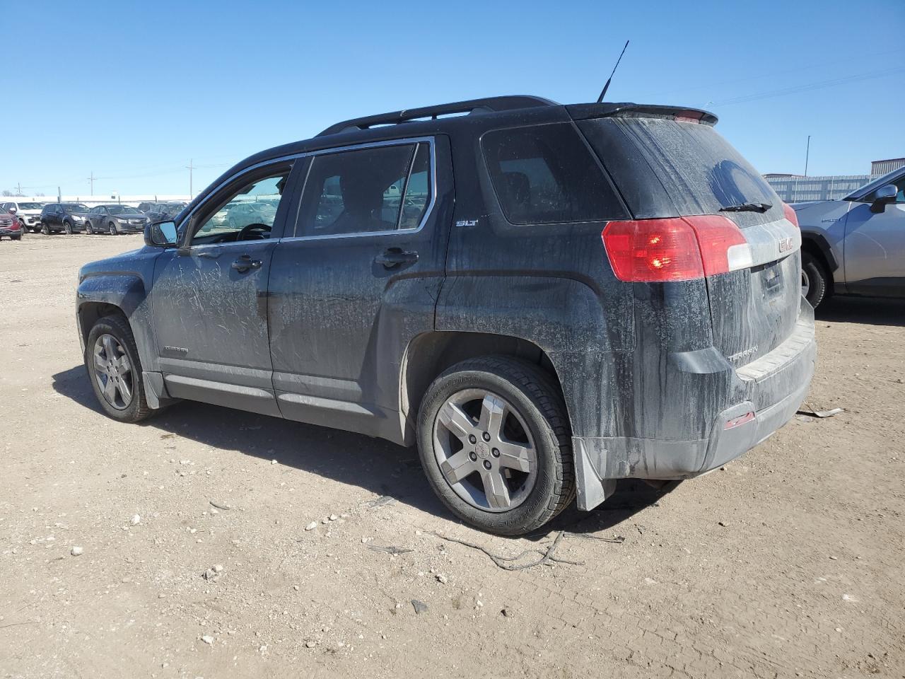 2012 GMC TERRAIN SL - Image 2
