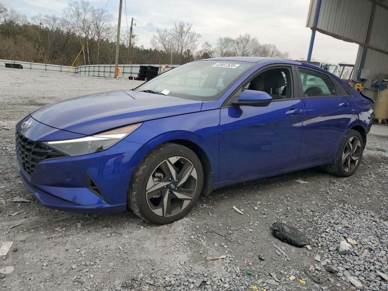 2023 HYUNDAI ELANTRA SE