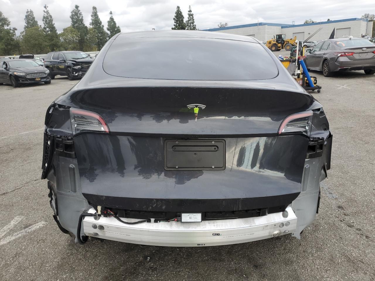 2024 TESLA MODEL Y - Image 6